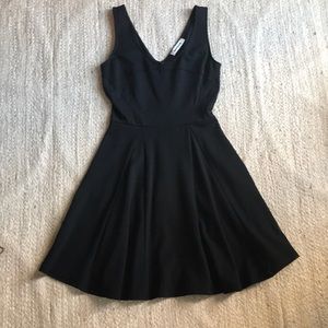 Perfect Little Black Dress!